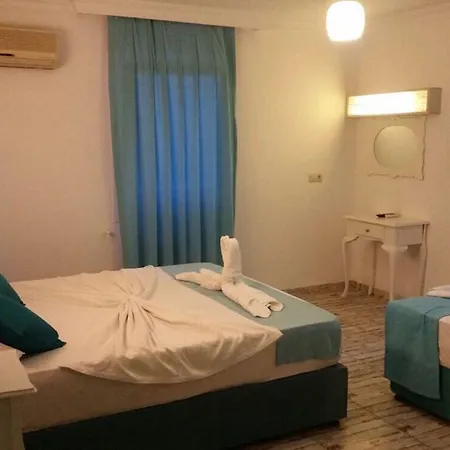 ホテル Camlikosk ボドルム